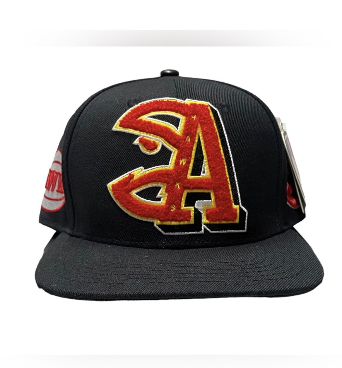 NBA Atlanta Hawks Pro Standard Fur Logo SnapBack Hat