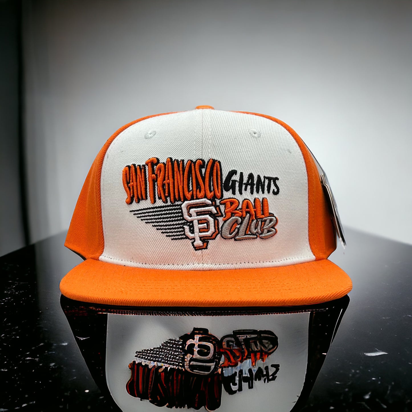 MLB San Francisco Giants Pro Standard 2 Tone SnapBack Hat