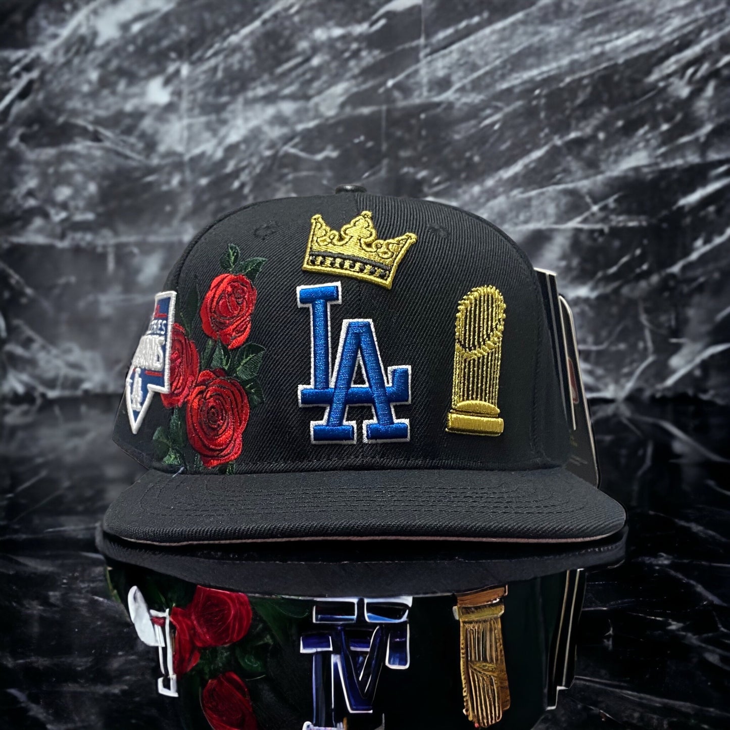 NEW LOS ANGELES DODGERS CITY DOUBLE FRONT LOGO OUTLINE SNAPBACK  Pro Standard