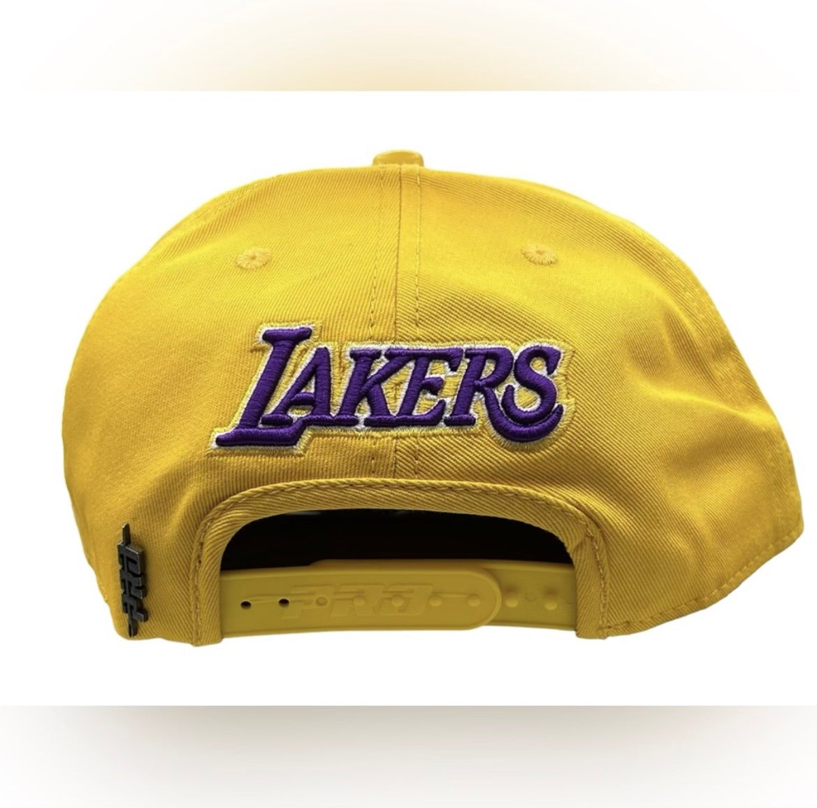 NBA Los Angeles Lakers Pro Standard 2 Tone Camo Brim