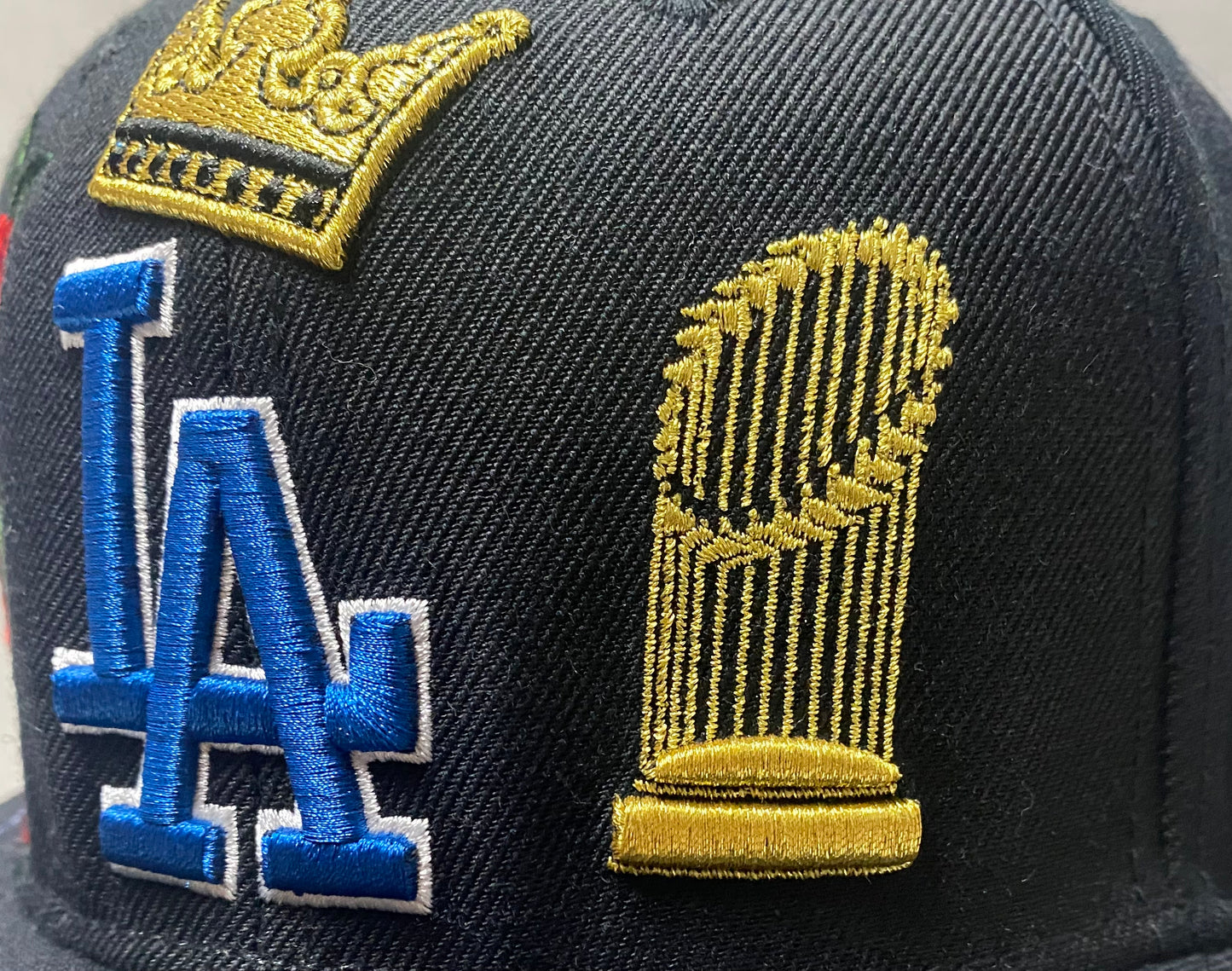 NEW LOS ANGELES DODGERS CITY DOUBLE FRONT LOGO OUTLINE SNAPBACK  Pro Standard