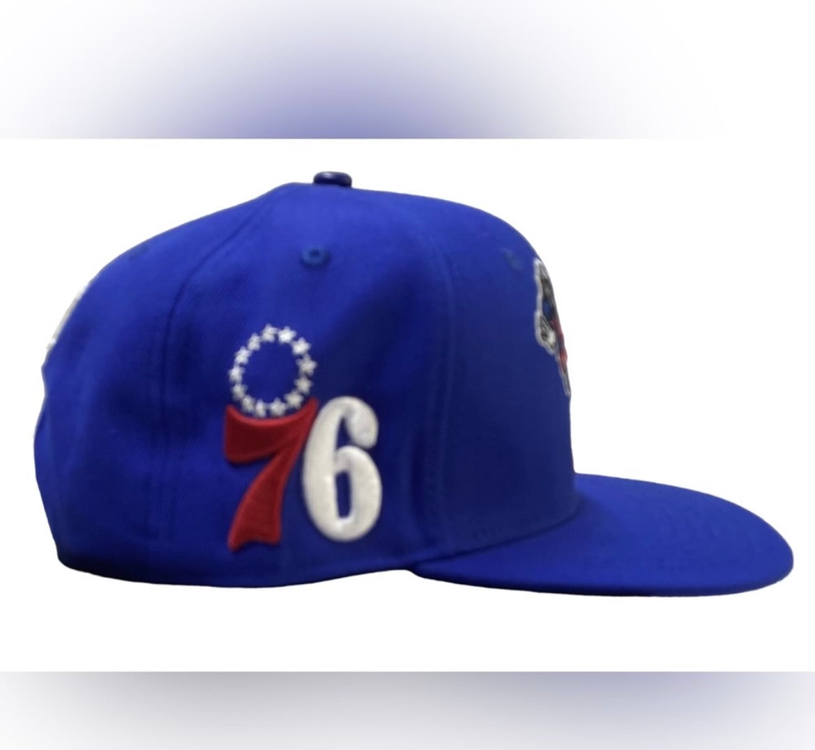 Philadelphia 76ers Pro Standard SnapBack Hat Fur Logo