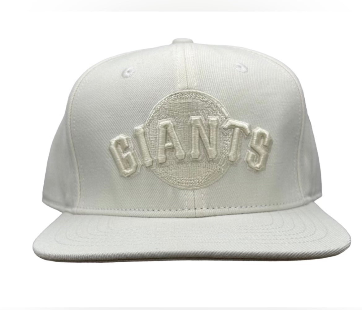 MLB San Francisco Giants Pro Standard Off White SnapBack