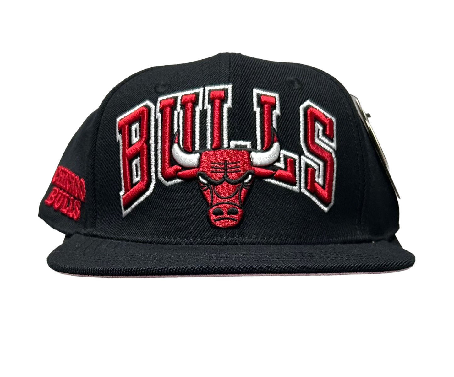 NEW Men's Pro Standard Black NBA Chicago Bulls Wordmark and Logo Snapback - OSFA