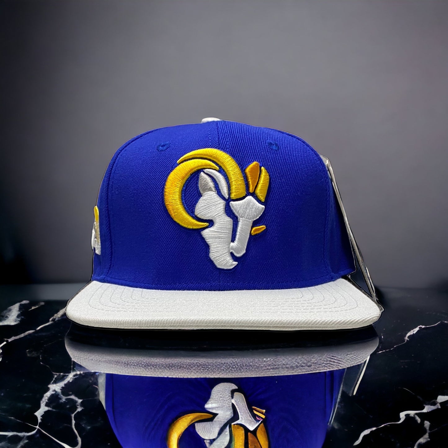 New Los Angeles Rams 2 Tone SnapBack Pro Standard Blue/White