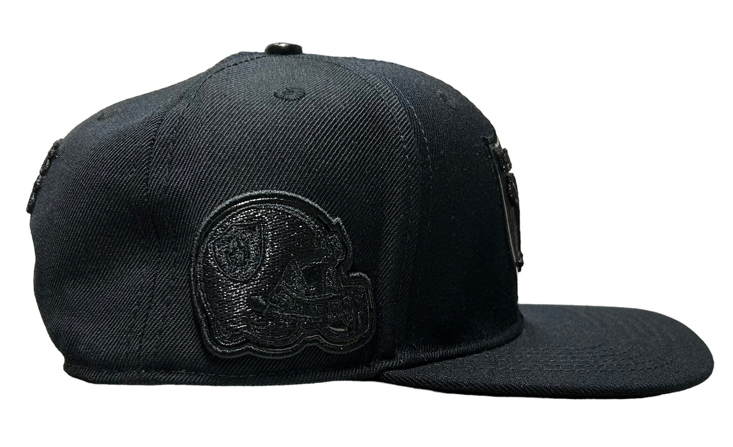 NEW Las Vegas Raiders PRO STANDARD Triple Black SnapBack Hat Helmet Side Patch