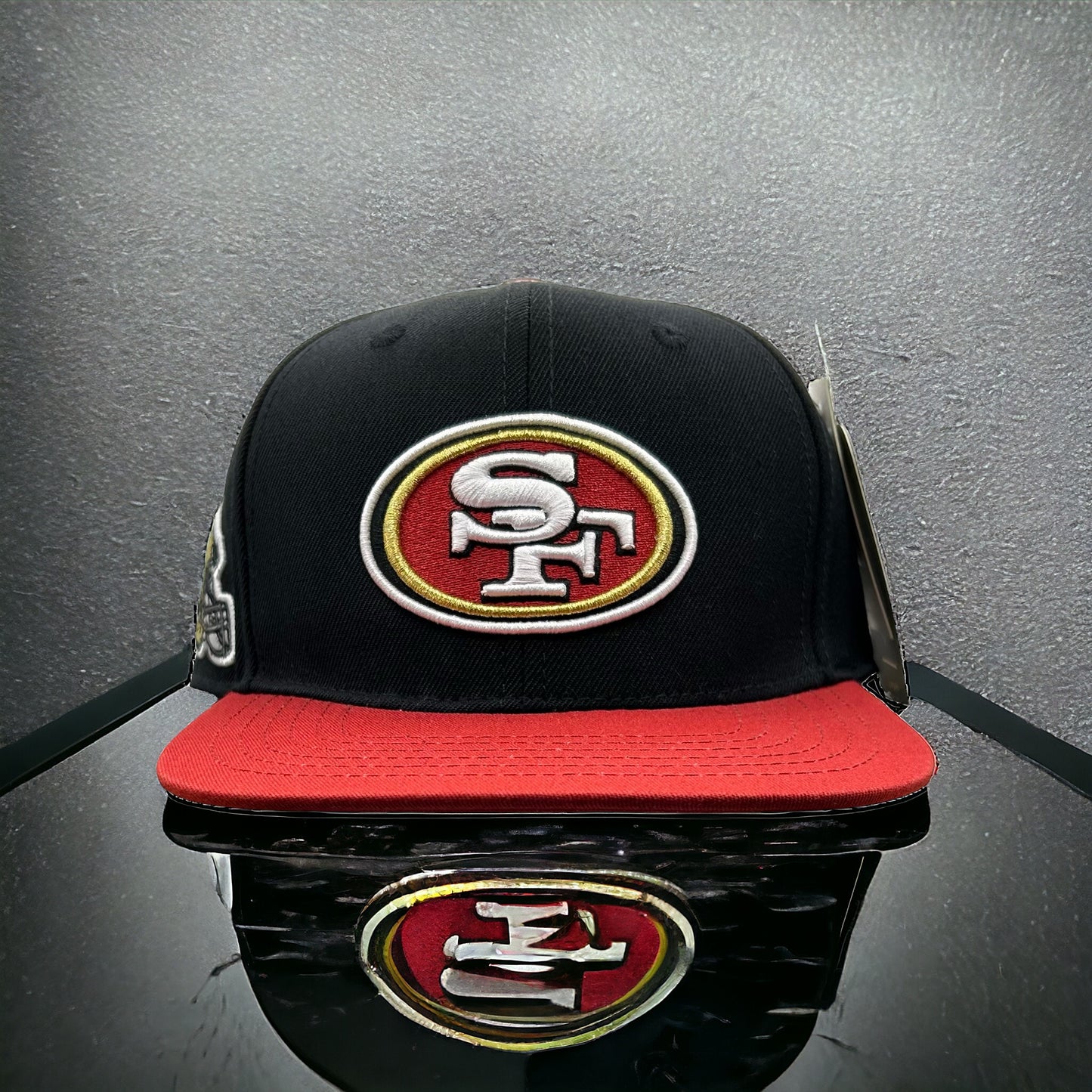 NEW San Francisco 49ERS PRO Standard Small Logo 2 Tone SnapBack Hat Black