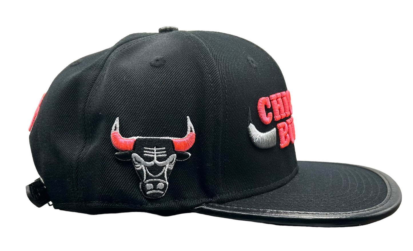 NEW Chicago Bulls PRO STANDARD Leather Strapback Hat Men’s Luxury Sportswear