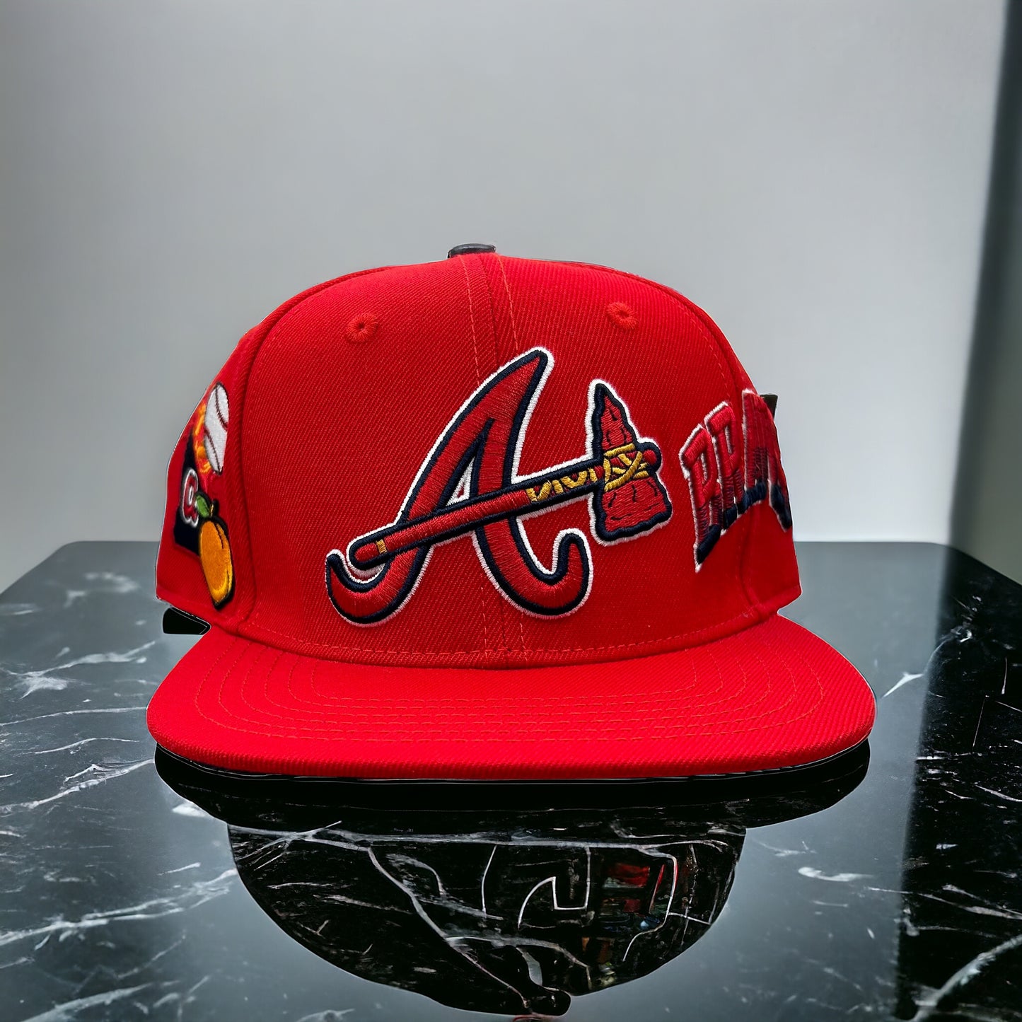 NEW MLB Atlanta Braves PRO STANDARD SnapBack Hat Red Side Logo Navy Blue UV