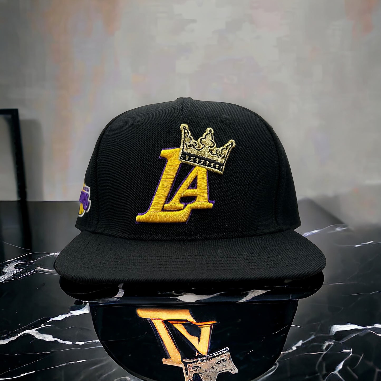 NEW Los Angeles Lakers PRO STANDARD Leather Strapback Hat Flat Brim Cap