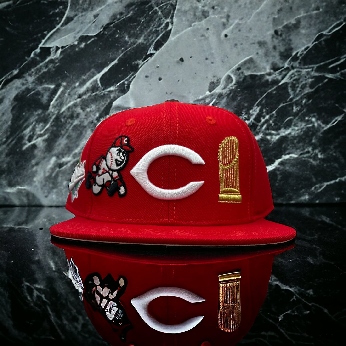 NEW Cincinnati Reds PRO STANDARD Championship Red Snapback Hat Flat Brim Cap