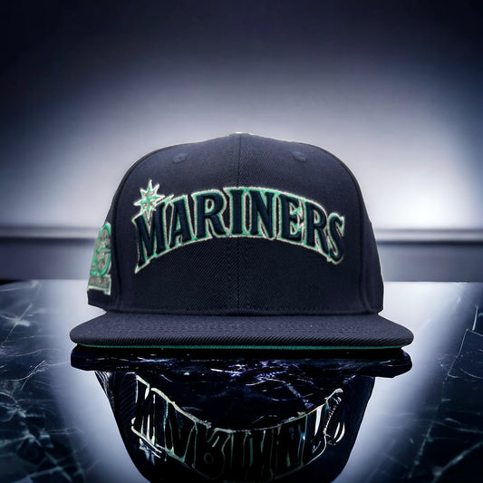 NEW Seattle Mariners PRO STANDARD SnapBack Hat Spell out Logo  Flat Brim Cap