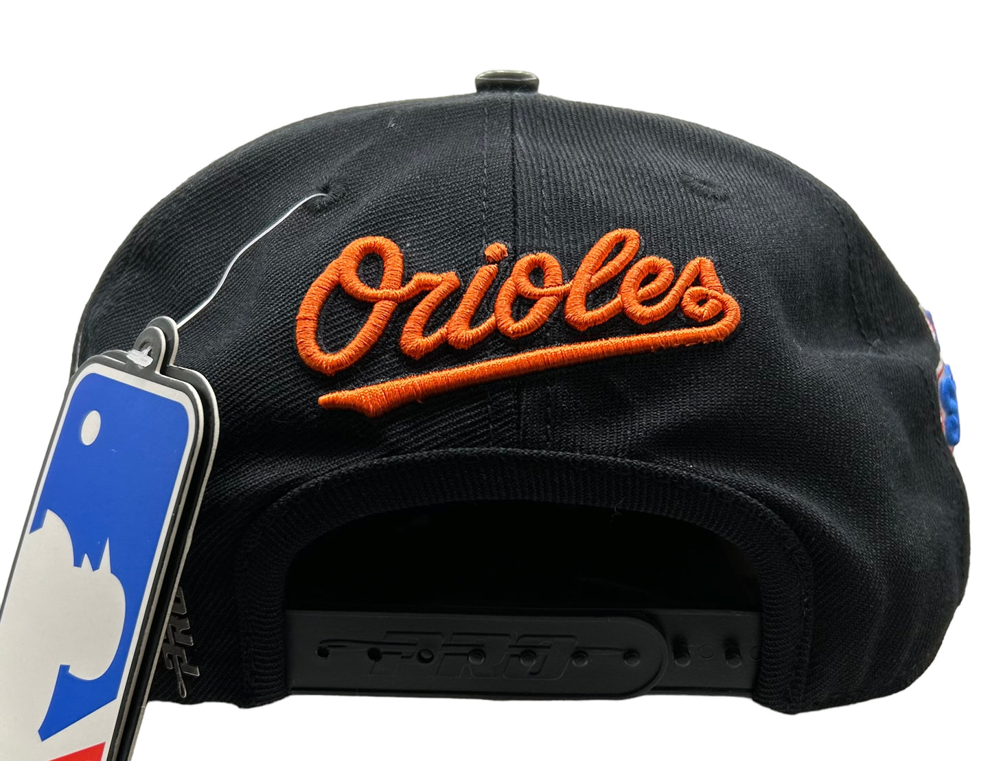 New Baltimore Orioles PRO STANDARD Chenille Logo Black SnapBack Hat Flat Brim