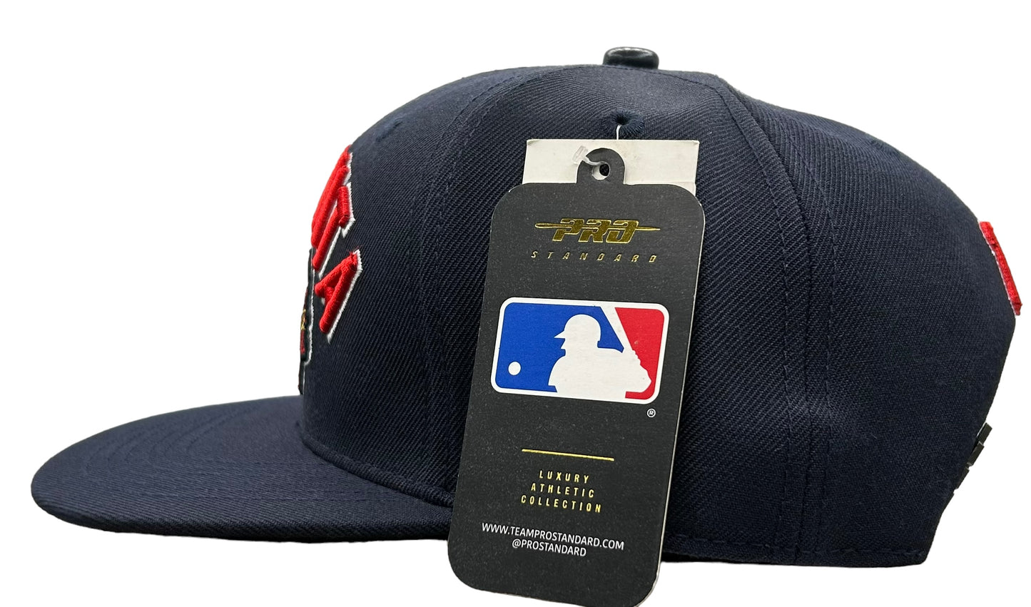 NEW Atlanta Braves PRO STANDARD Navy Blue SnapBack Hat Flat Brim Cap