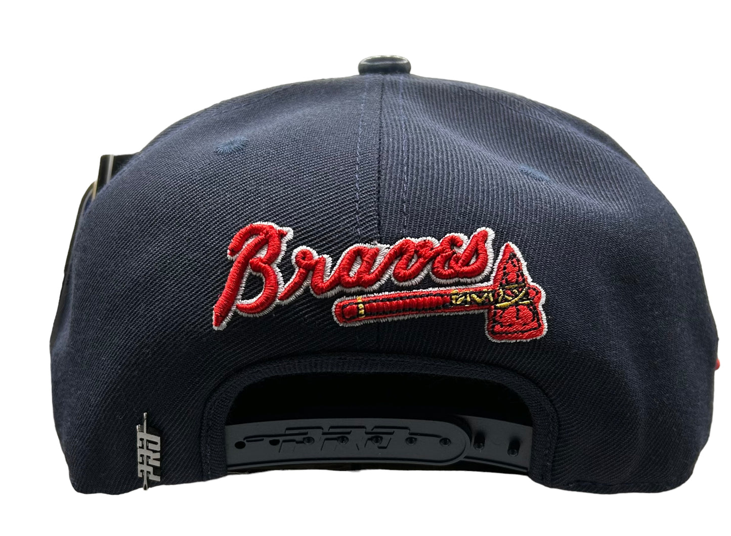 NEW Atlanta Braves PRO STANDARD Navy Blue SnapBack Hat Flat Brim Cap