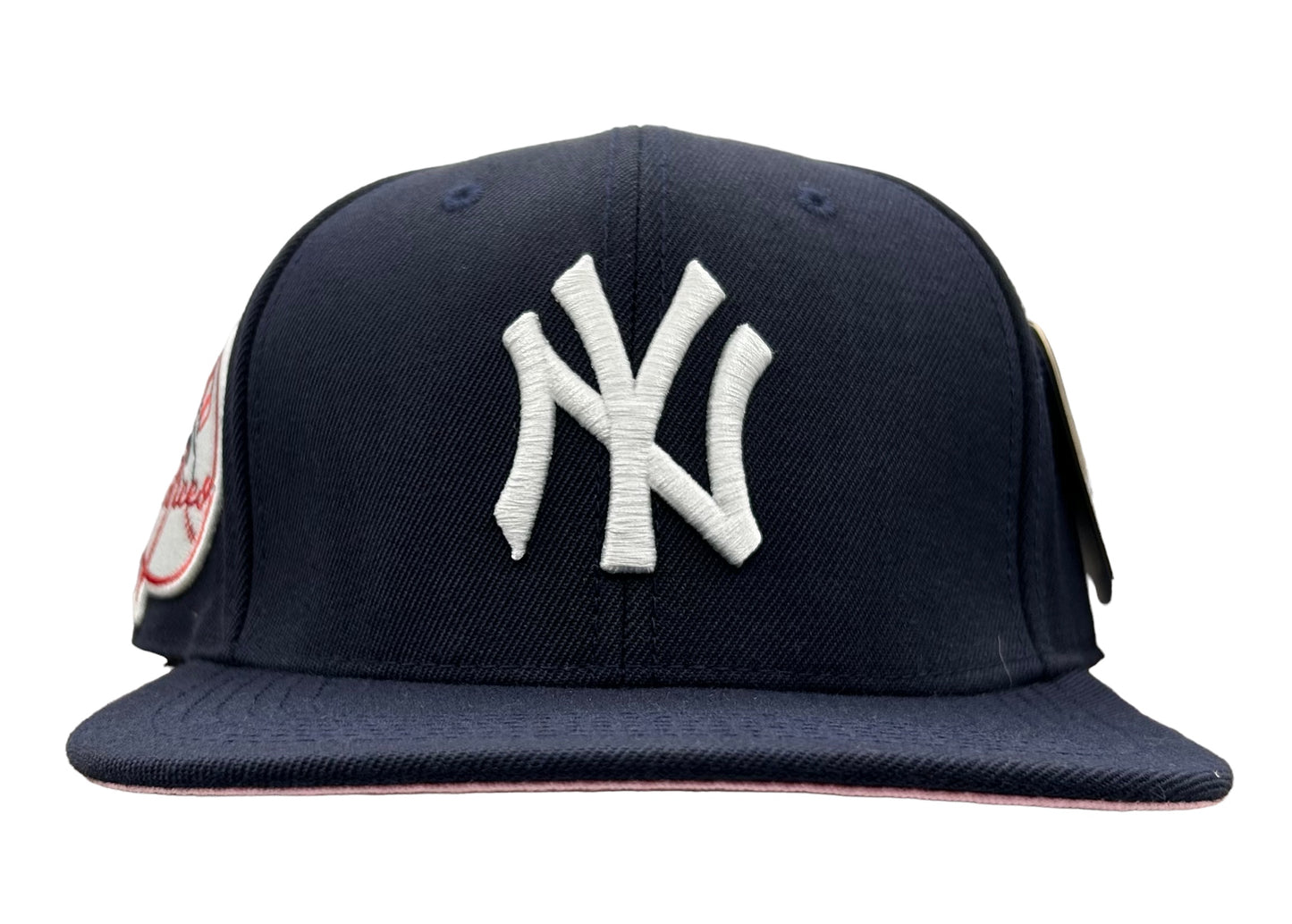 New York Yankees PRO STANDARD Classic Logo SnapBack Hat Pink UV Men’s Flat Brim