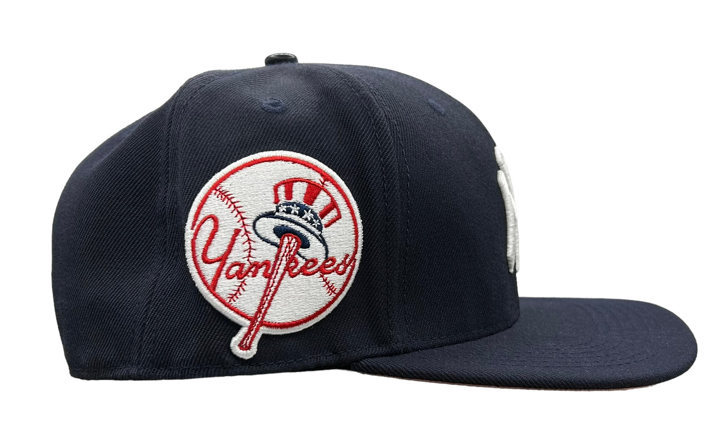 New York Yankees PRO STANDARD Classic Logo SnapBack Hat Pink UV Men’s Flat Brim