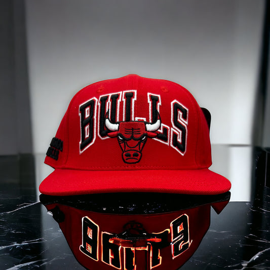 NEW Chicago Bulls PRO STANDARD Red Stacked Logo SnapBack Hat Flat Brim Cap