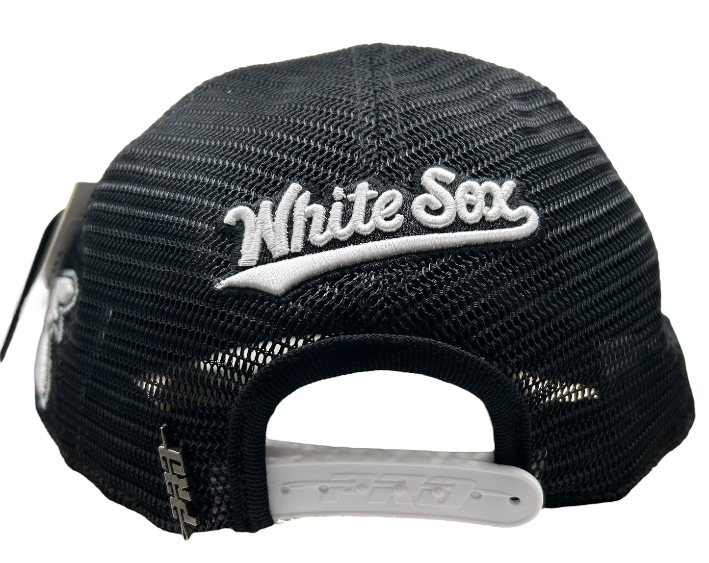 NEW Chicago White Sox PRO STANDARD Trucker SnapBack Hat  Curved Brim White UV