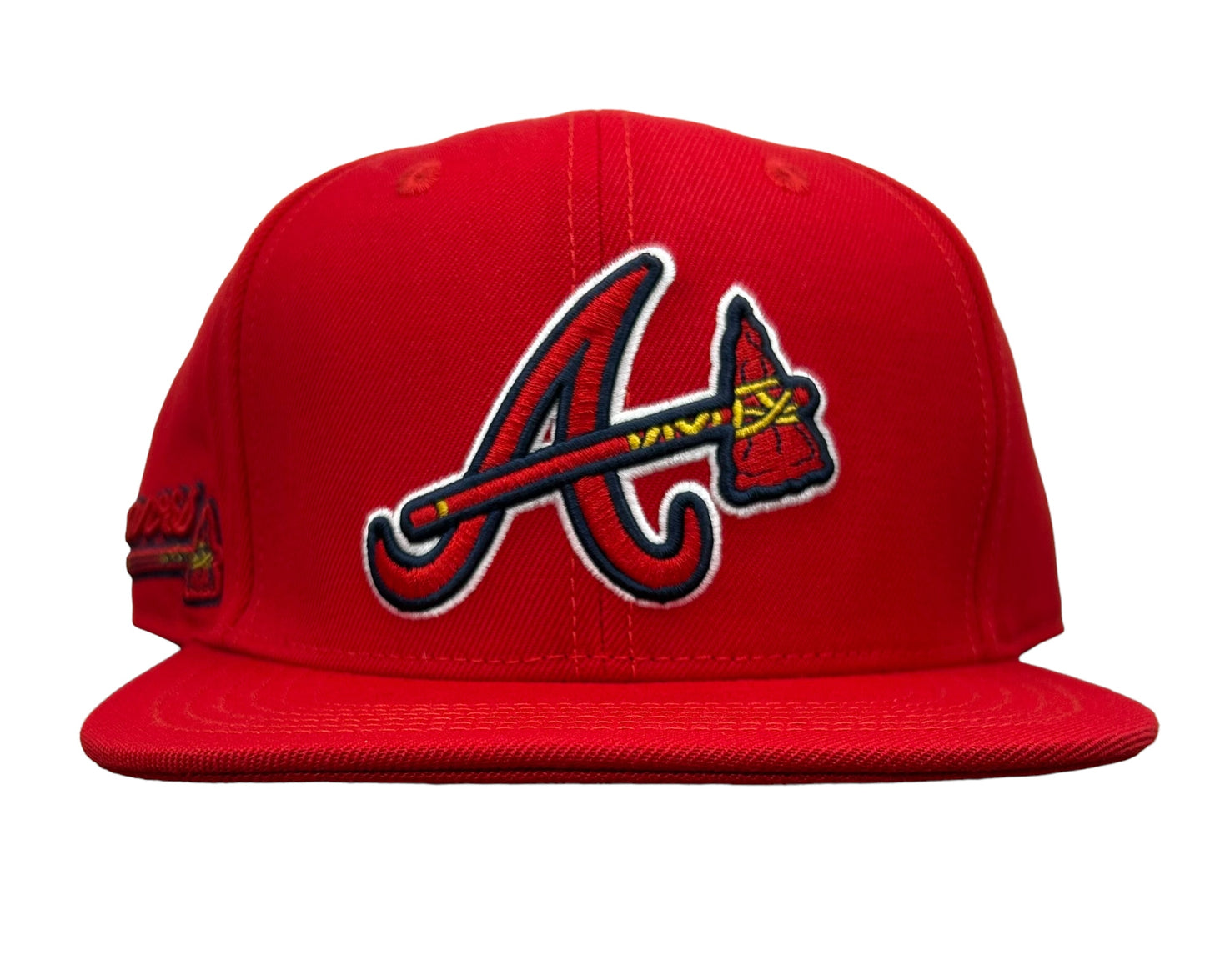 NEW Atlanta Braves PRO STANDARD Classic Logo SnapBack Hat Flat Brim Baseball Cap