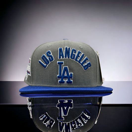 NEW Los Angeles Dodgers PRO STANDARD 2 Tone Stacked Logo SnapBack Hat Flat Brim