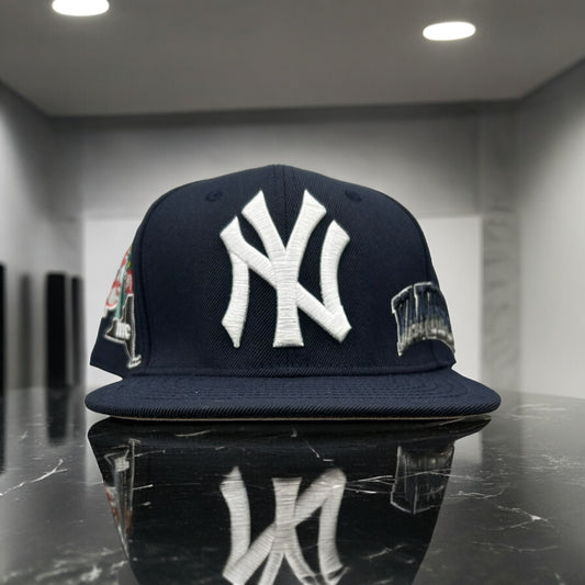 New York Yankees PRO STANDARD Side Script SnapBack Hat NYC Baseball Cap Gray UV