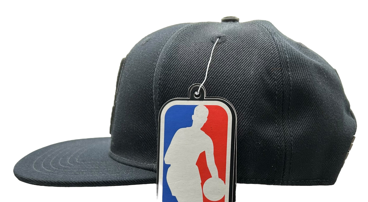 NEW Los Angeles Clippers PRO STANDARD Triple Black SnapBack Hat Flat Brim Cap