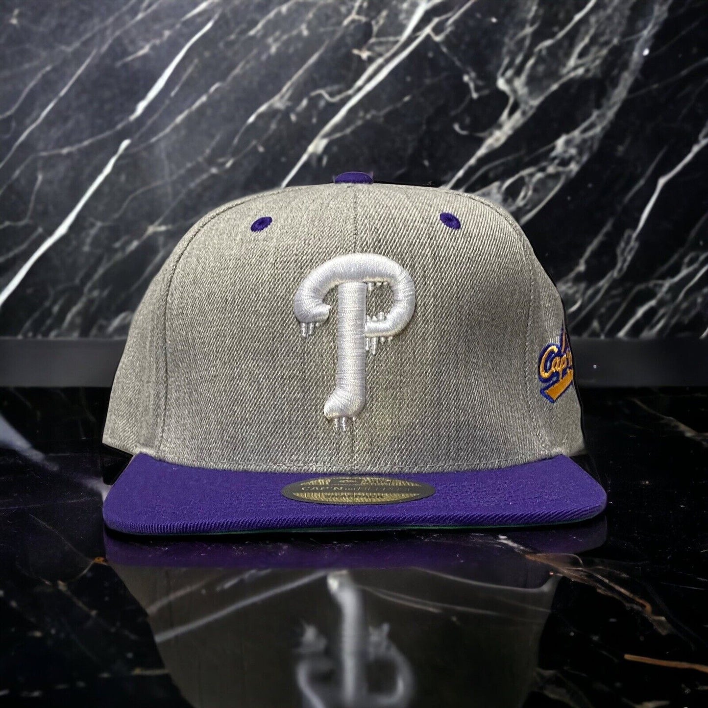 NEW Philadelphia Phillies  Capn On Melrose  2 Tone SnapBack