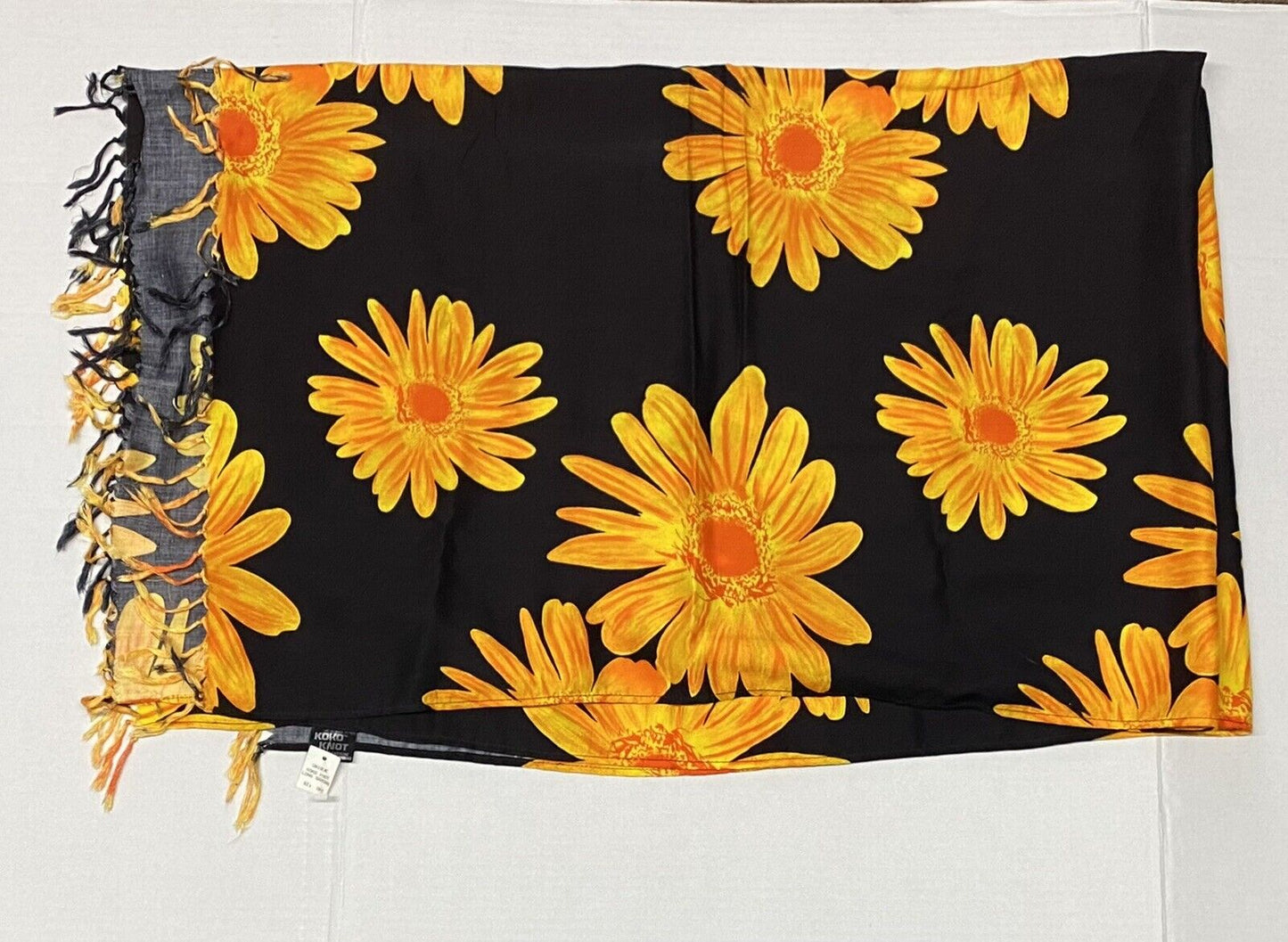 VTG NWT Koko Knot  Women's Sarong Scarf Shawl Beach Cover Wrap Black Sunflowe