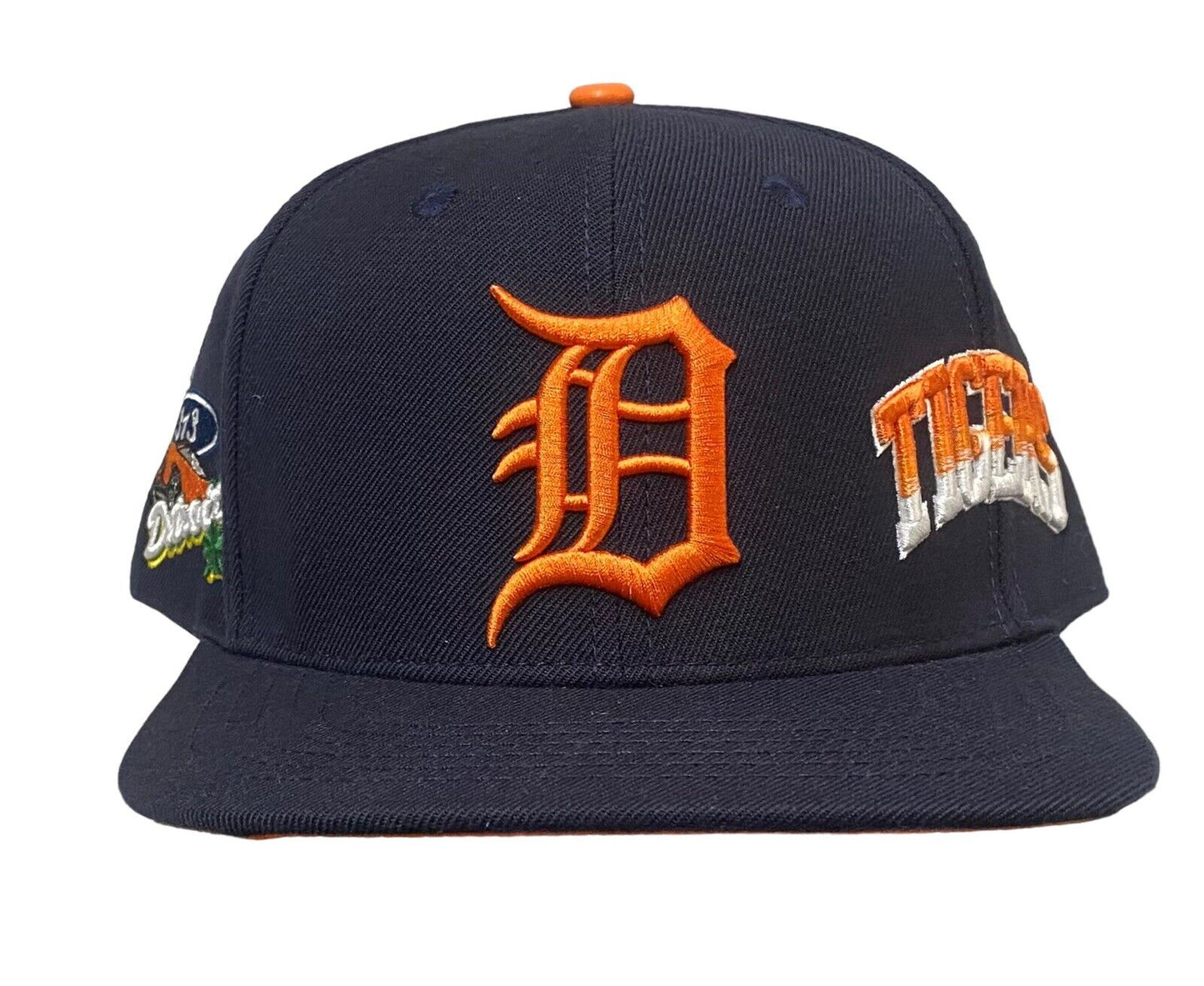 NEW MLB DETROIT TIGERS GRADIENT SNAPBACK Pro Standard Navy Blue Orange UV