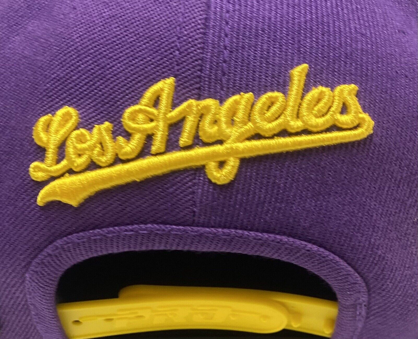 Los Angeles Lakers Cap Pro Standard Rose Patch Showtime 17X Champs Snapback Hat