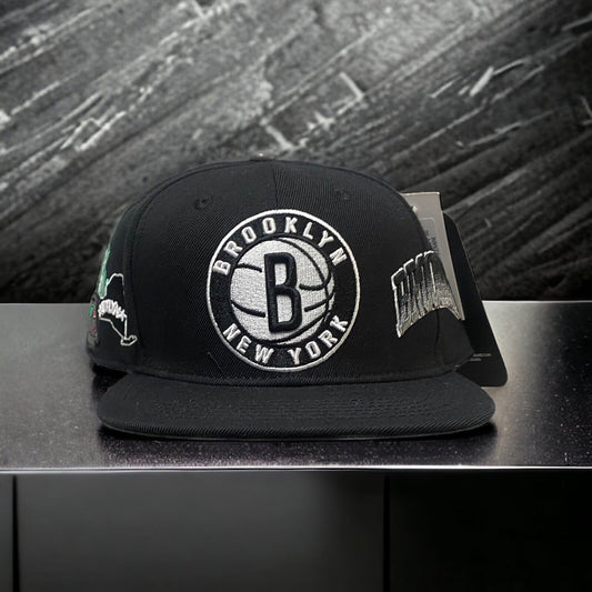 NEW BROOKLYN NETS GRADIENT SNAPBACK  Hat Pro Standard NBA Official Black Cap